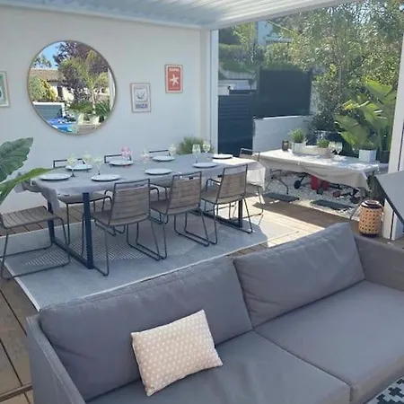 Moderne Dans Un Domaine Prive Unique * Villeneuve-Loubet