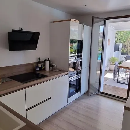 Villa Moderne Dans Un Domaine Prive Unique Villeneuve-Loubet