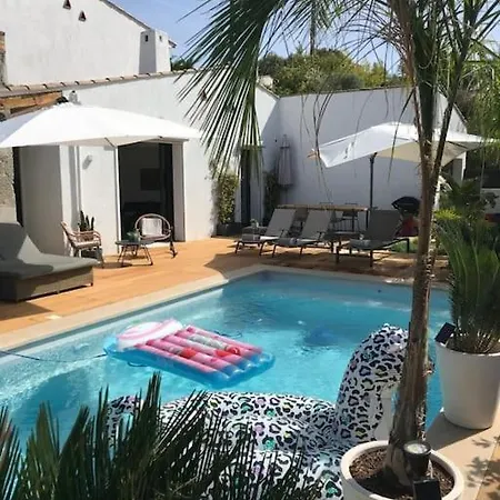 Moderne Dans Un Domaine Prive Unique * Villeneuve-Loubet